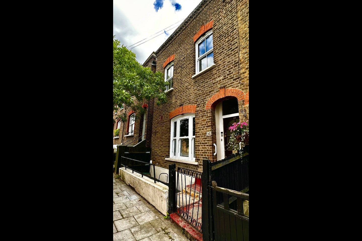 House Birkbeck Place in Greater London