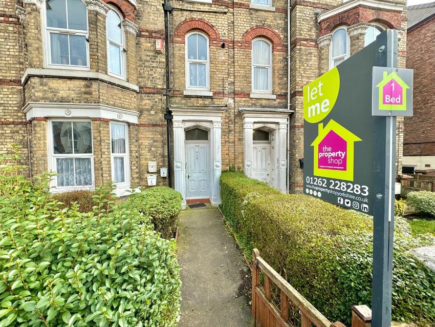 Flat Wellington Road in Bridlington