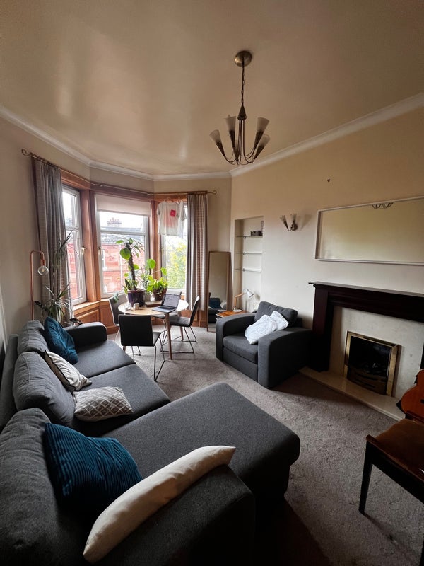 Room Garrioch Crescent in Glasgow
