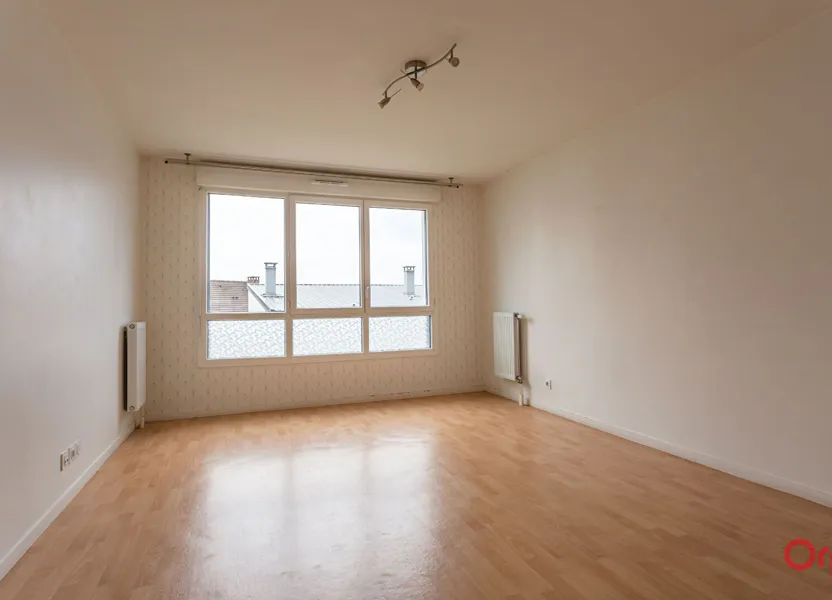 Appartement Place Yvonne et Jeannine Trihoreau à Saint-Michel-sur-Orge