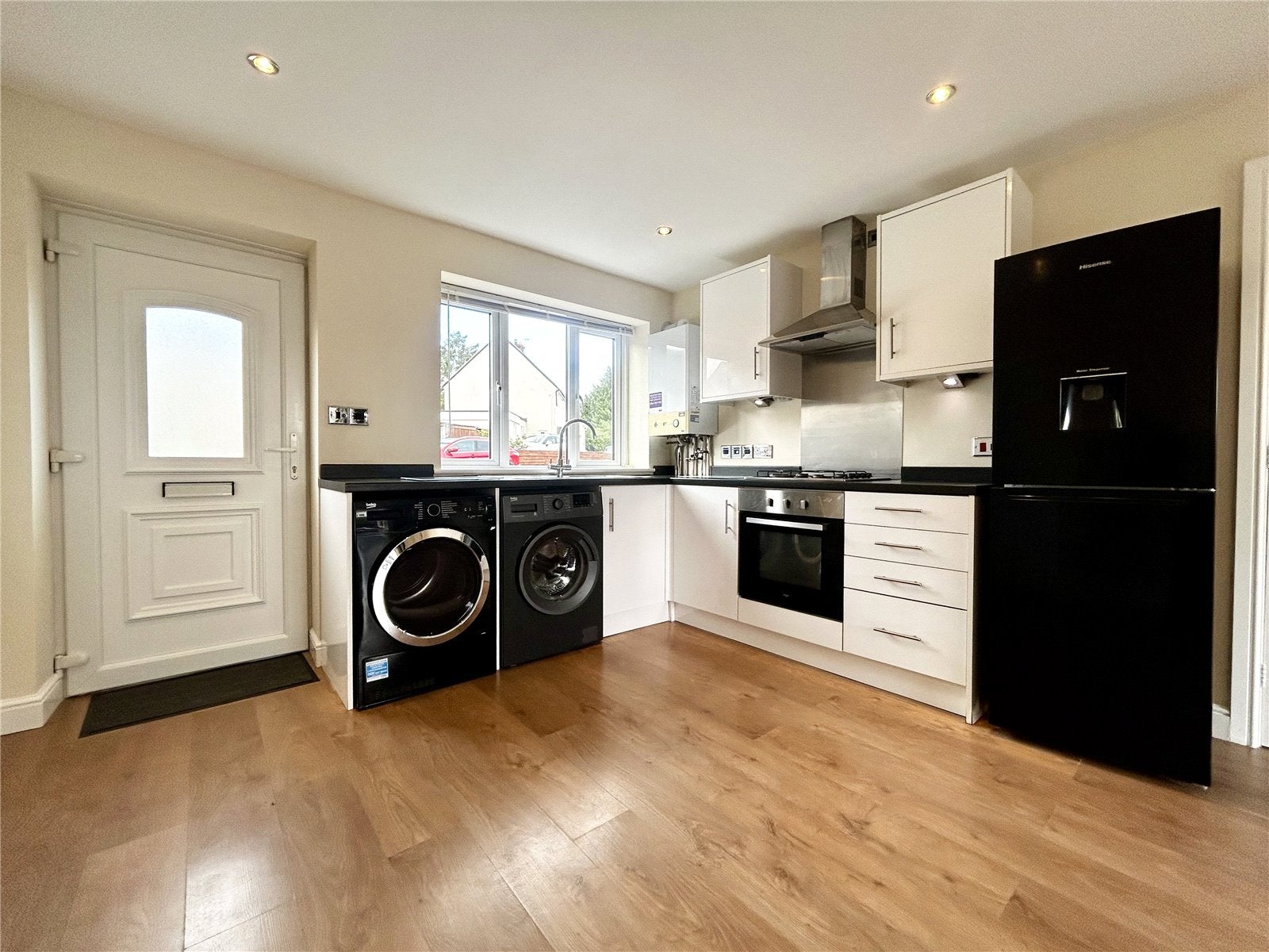 Flat Devereaux Crescent in Stroud