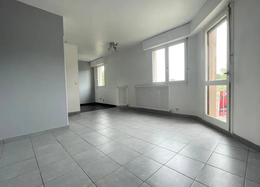Chambre Rue Aristide Briand à Osny