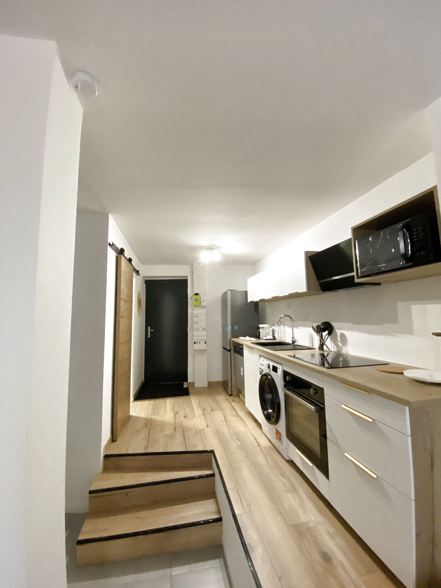 Flat Rue Watt in Nîmes