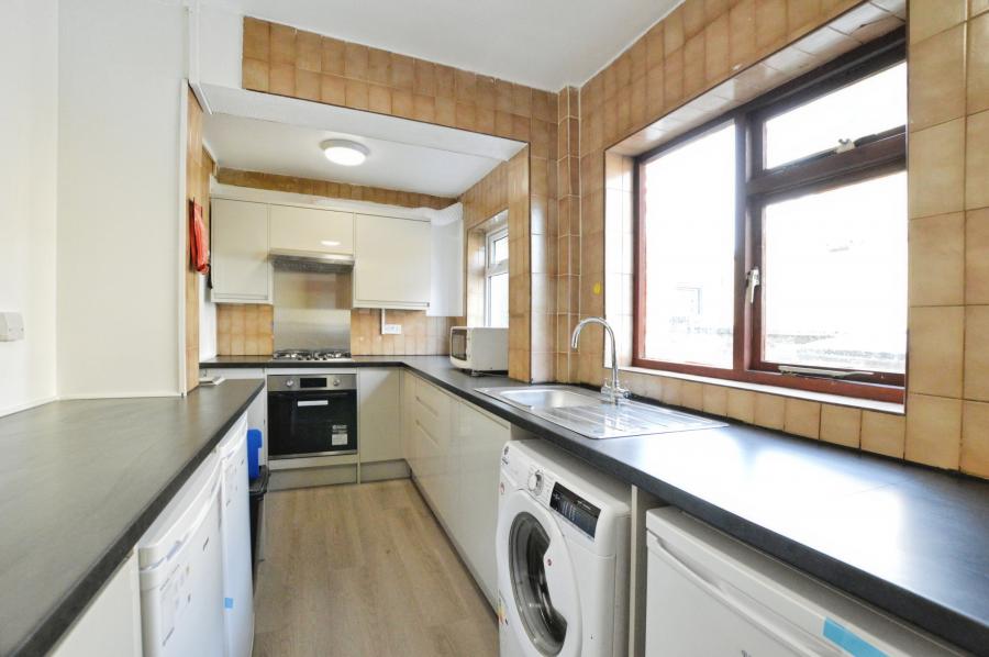 Room Edward Close in St Albans