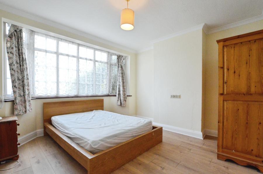 Room Edward Close in St Albans