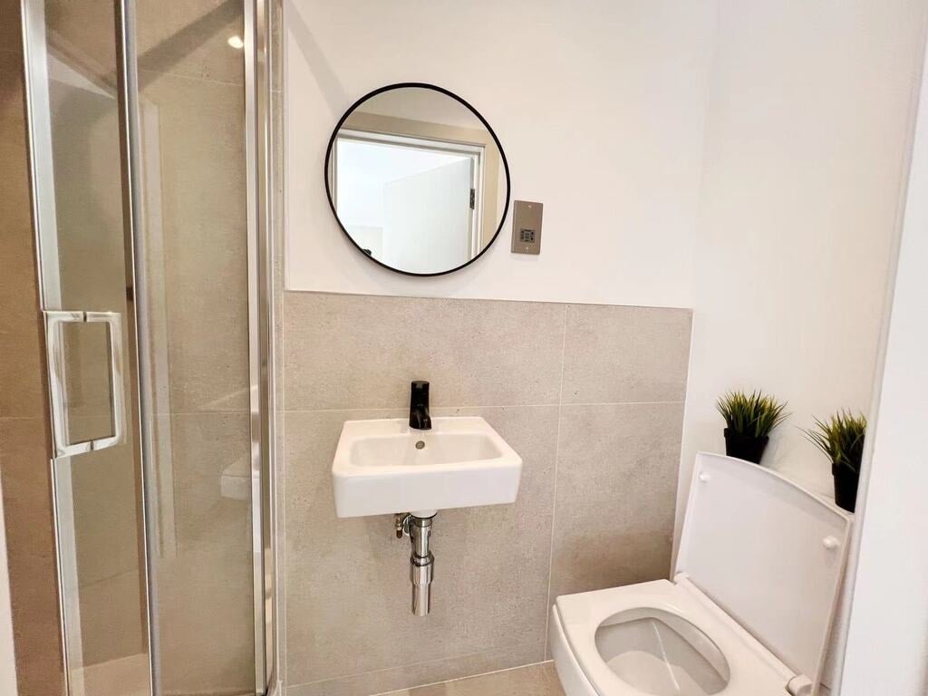 Flat Kennet Close in Greater London
