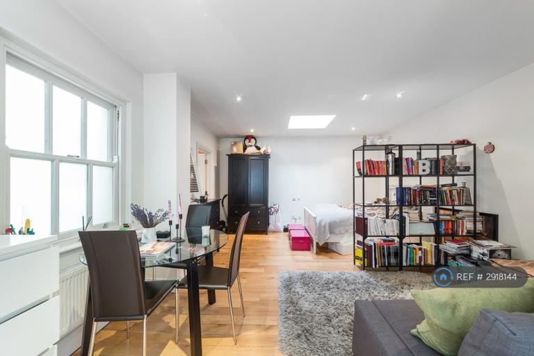 Flat Dorset Square in City of Westminster