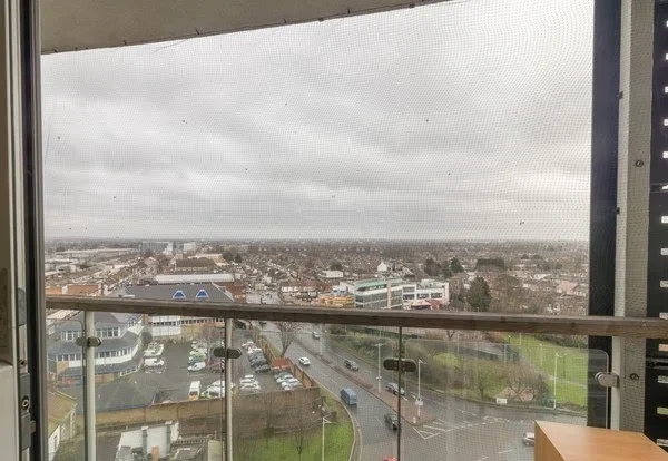 Flat High Road in Greater London