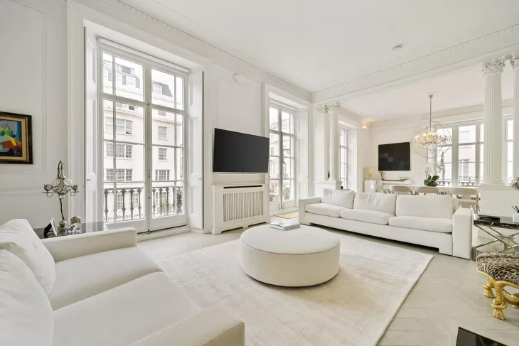 Flat Eaton Place in City of Westminster
