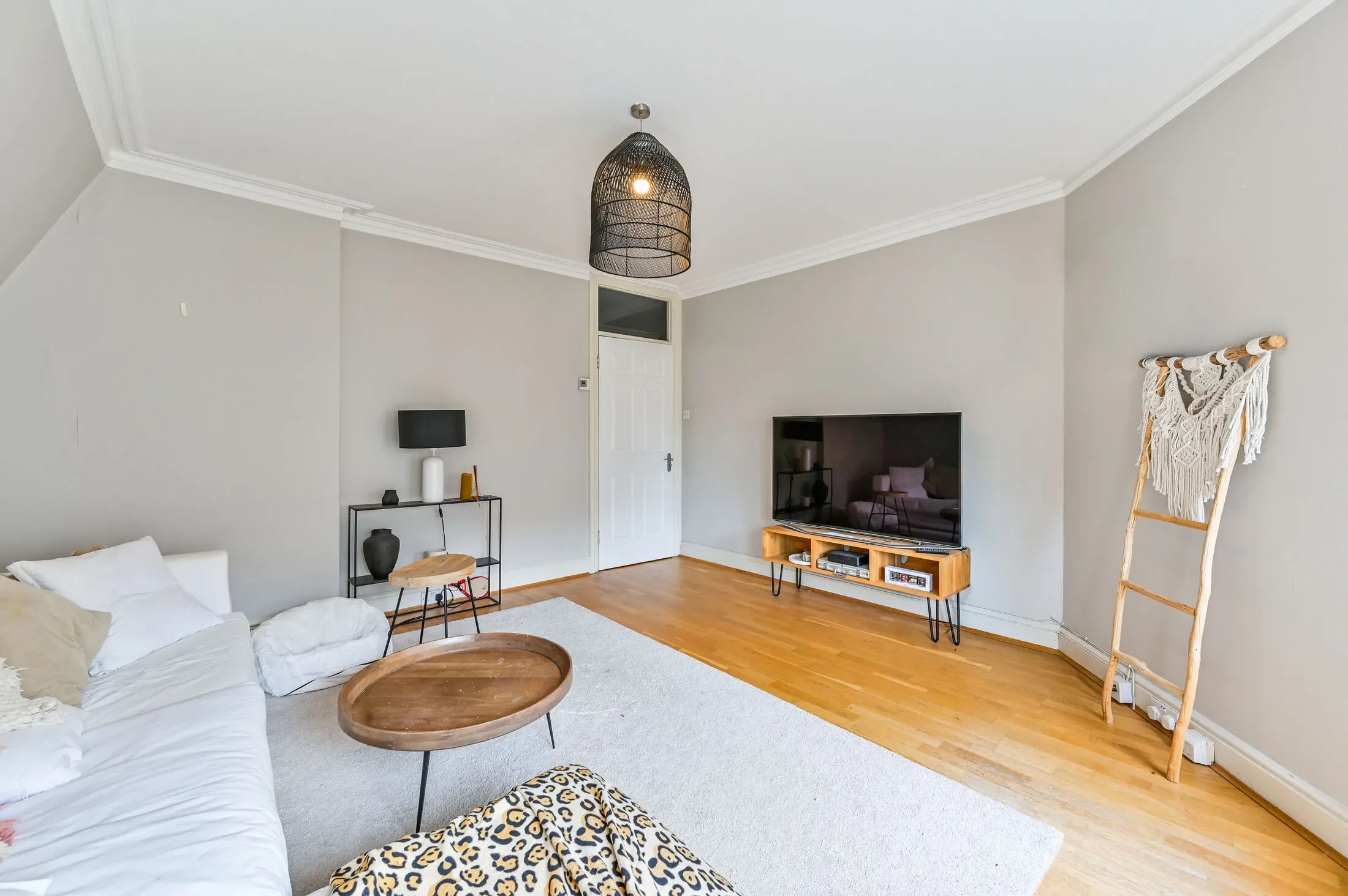 Flat Dorset Square in City of Westminster