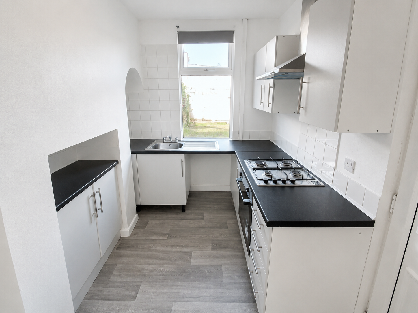 House Stone Close Avenue in Doncaster