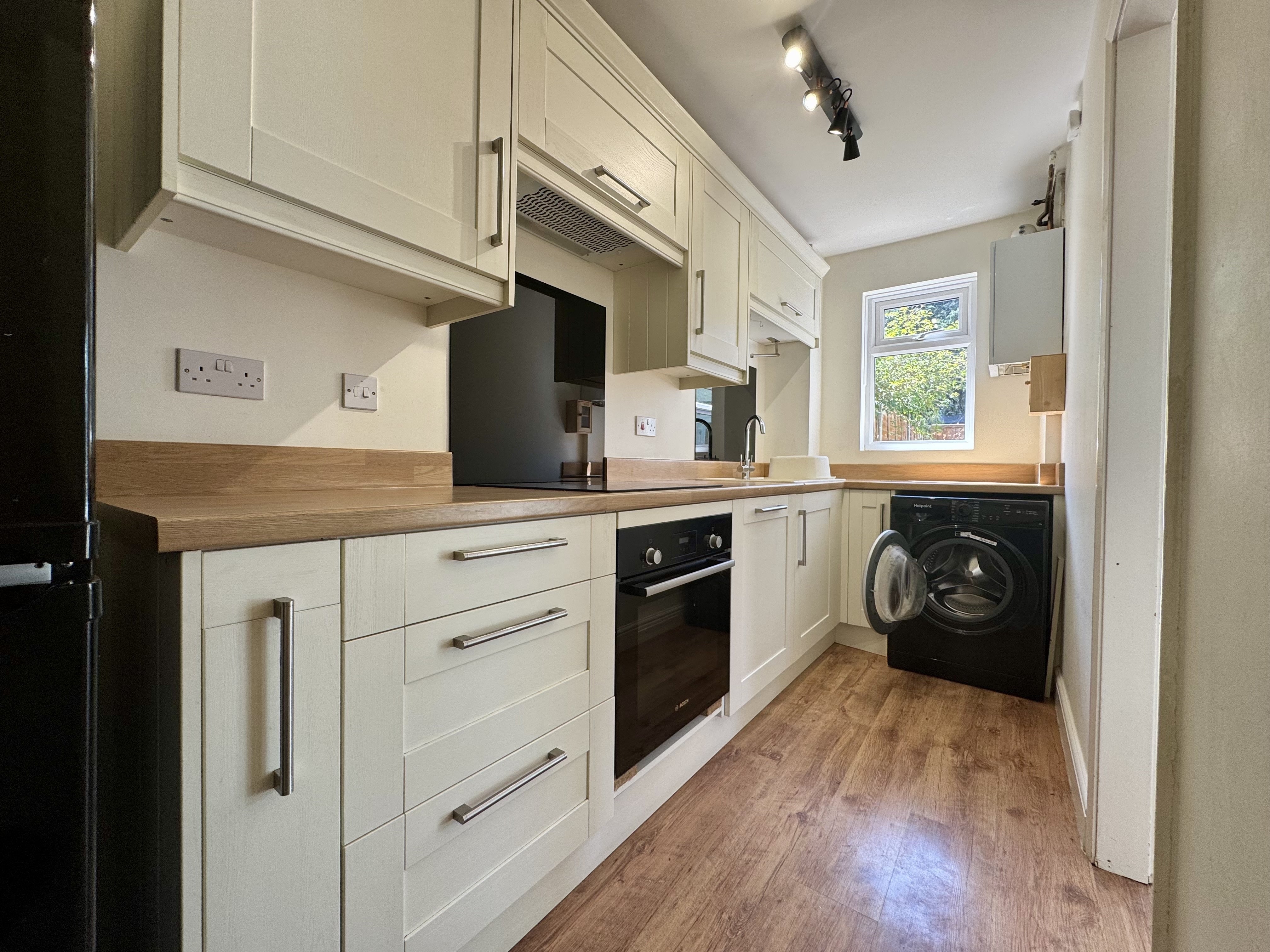 House Beecham Berry in Basingstoke and Deane