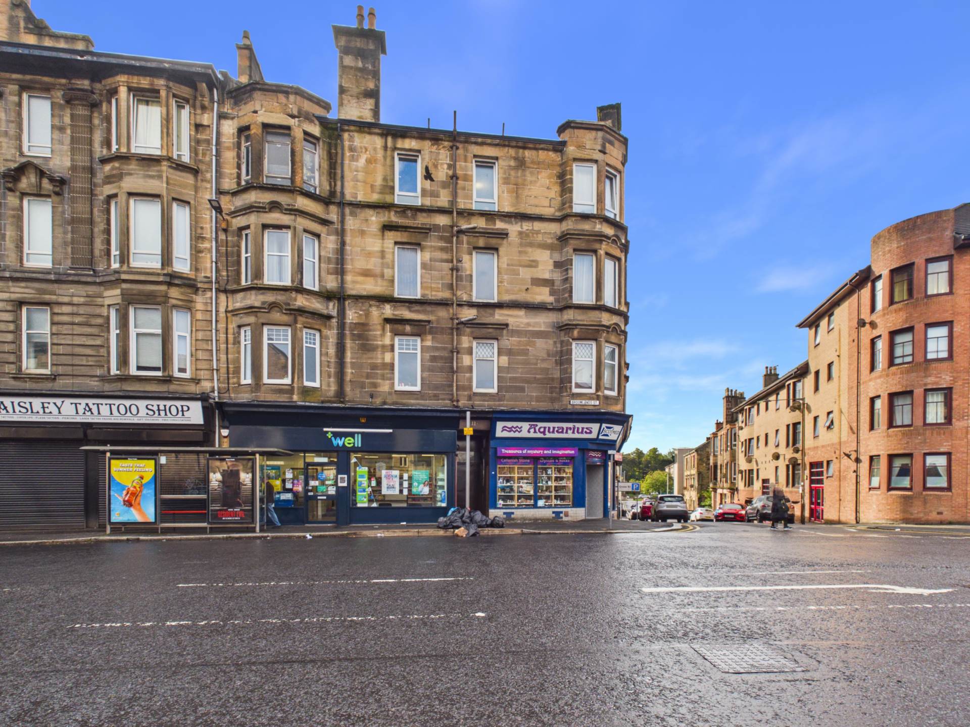 Flat Broomlands Street in Paisley