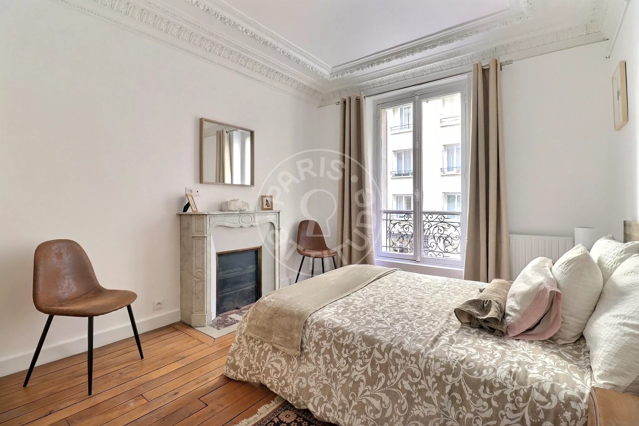 Appartement Rue de Navarre à Paris