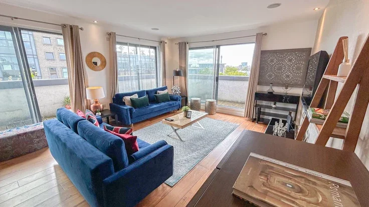 Flat Holford Yard in Greater London