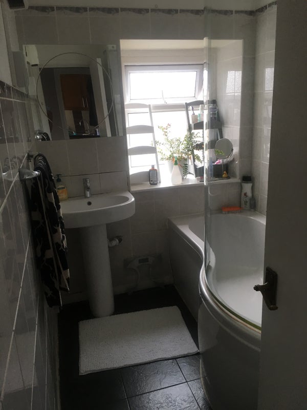 Room Melrose Road in Greater London