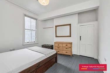 Flat Cotherstone Road in Greater London