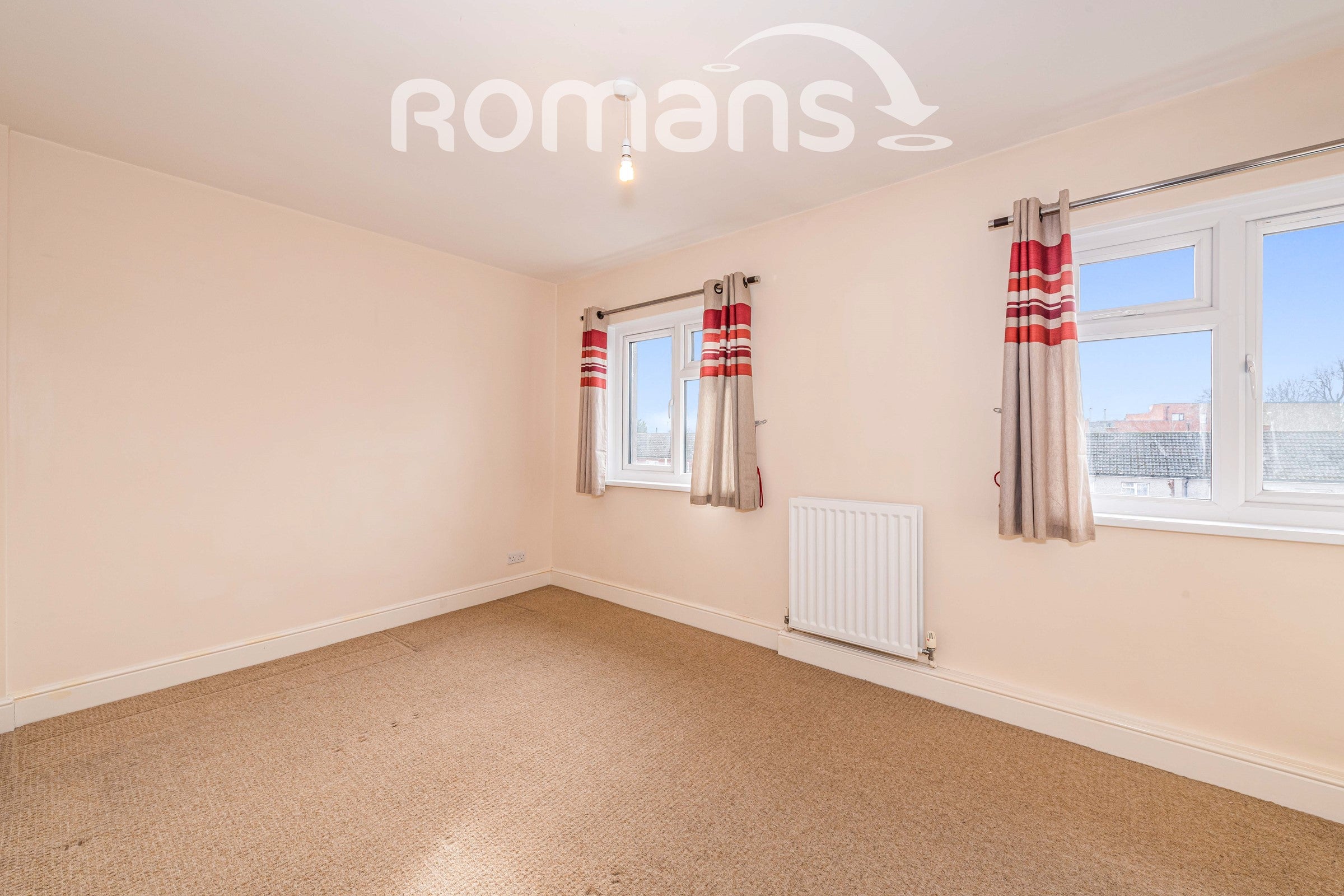 Flat The Meadway in Reading