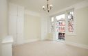 Room Riverview Gardens in Greater London