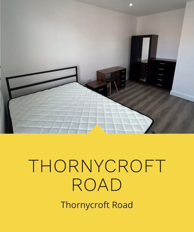 Room Thornycroft Road in Liverpool