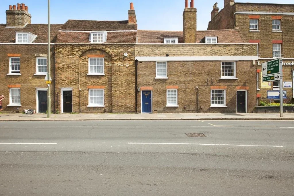 House The Burroughs in Greater London