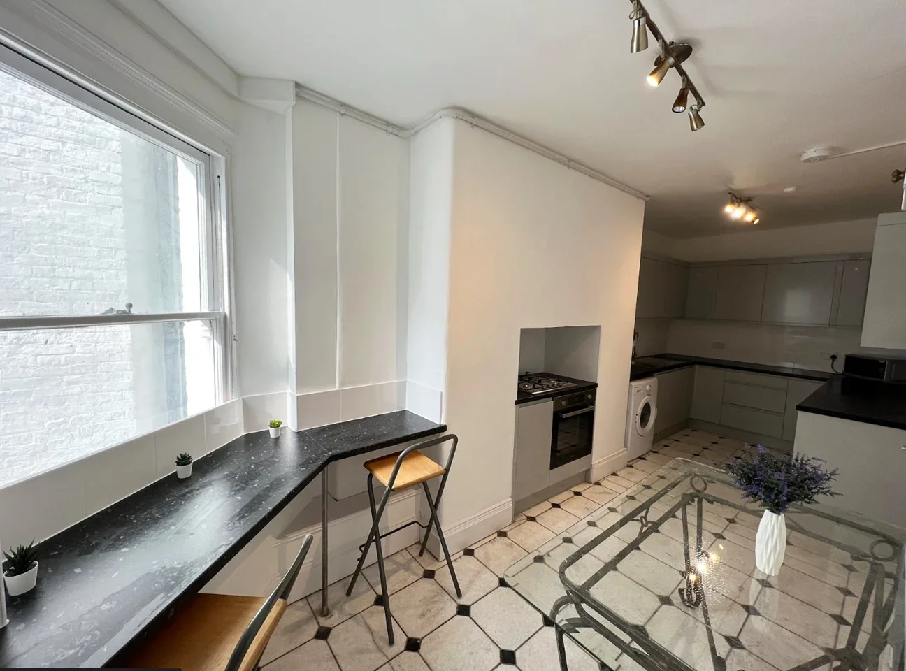 Room Transept Street in City of Westminster
