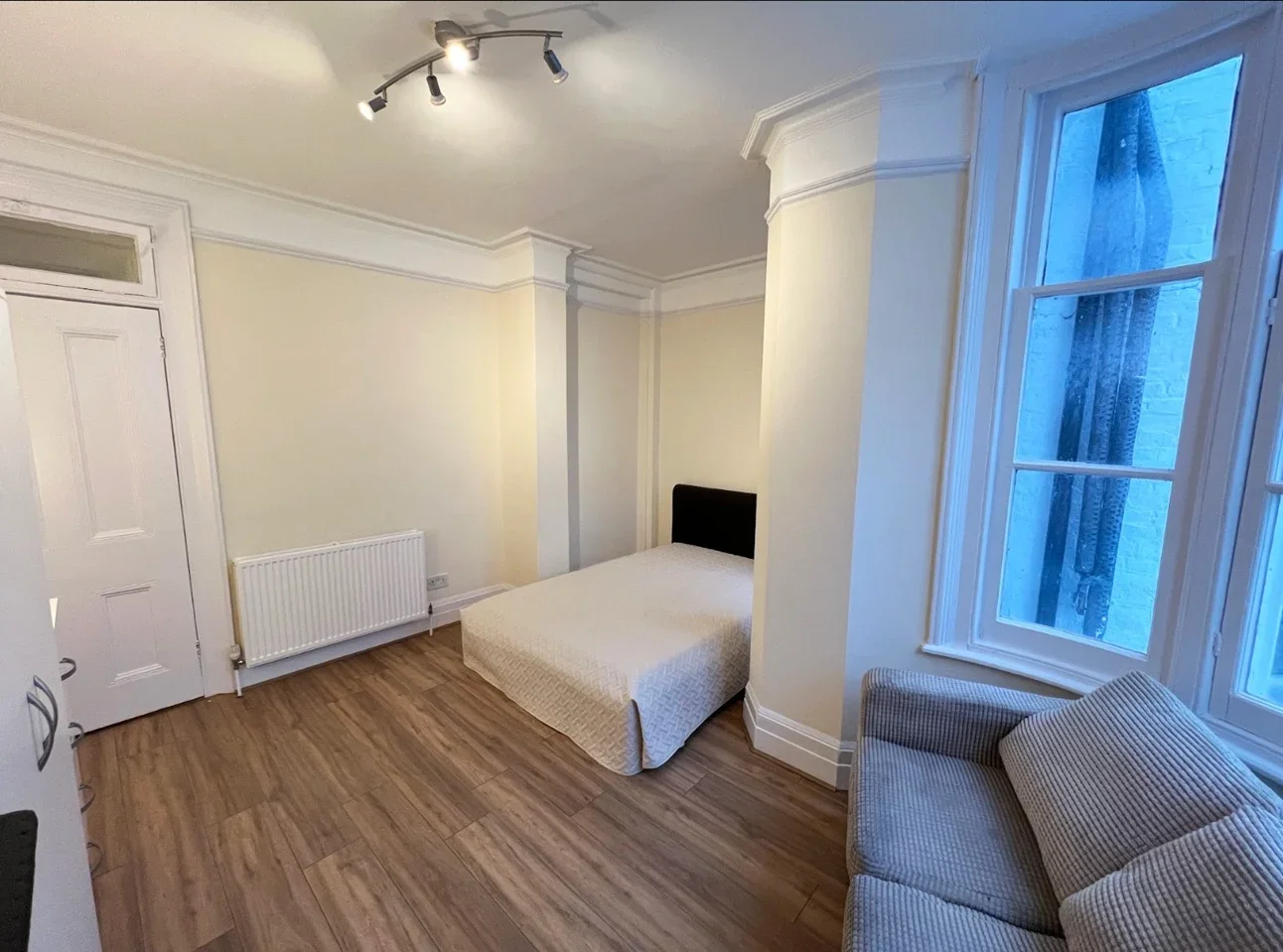 Room Transept Street in City of Westminster