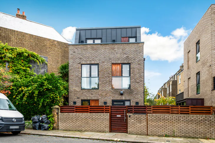 House St Paul's Crescent in Greater London