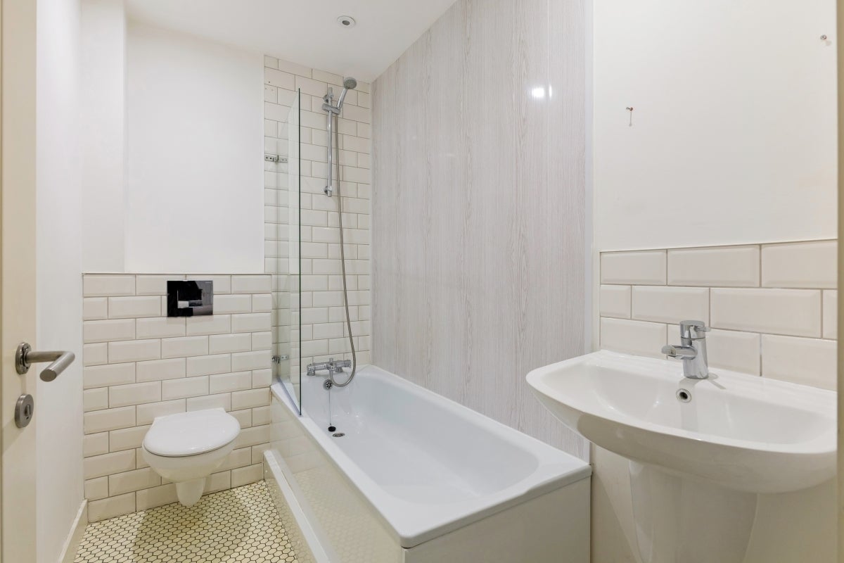 Flat Elms Court in Stratford-on-Avon