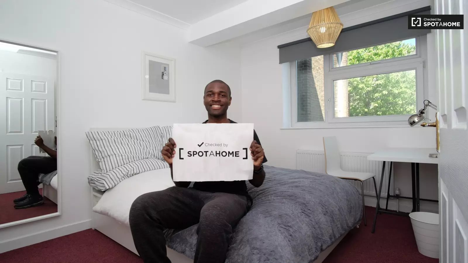 Flat Gressenhall Road in Greater London