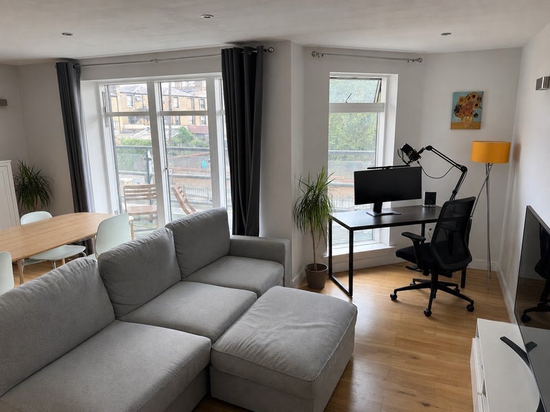 Room Collington Street in Greater London