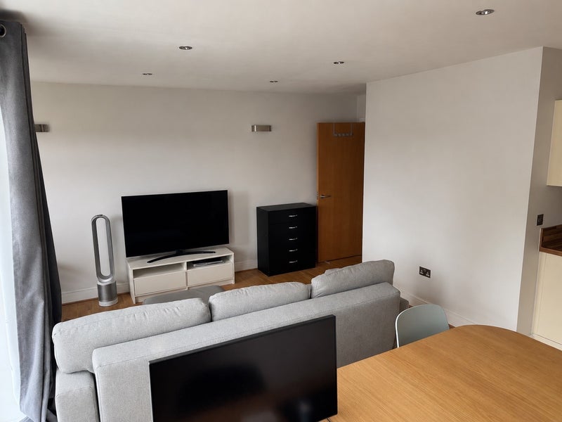 Room Collington Street in Greater London