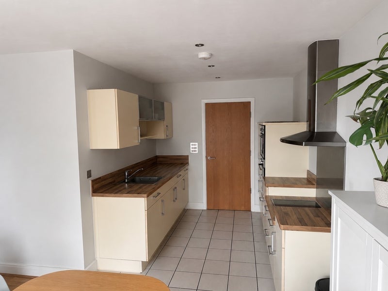 Room Collington Street in Greater London