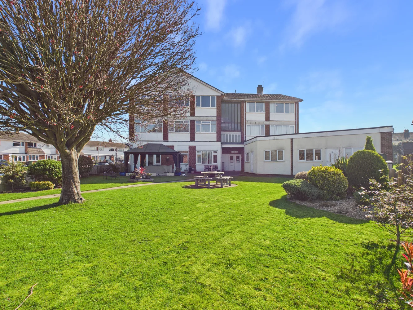House Greenwood Meadow in South Oxfordshire