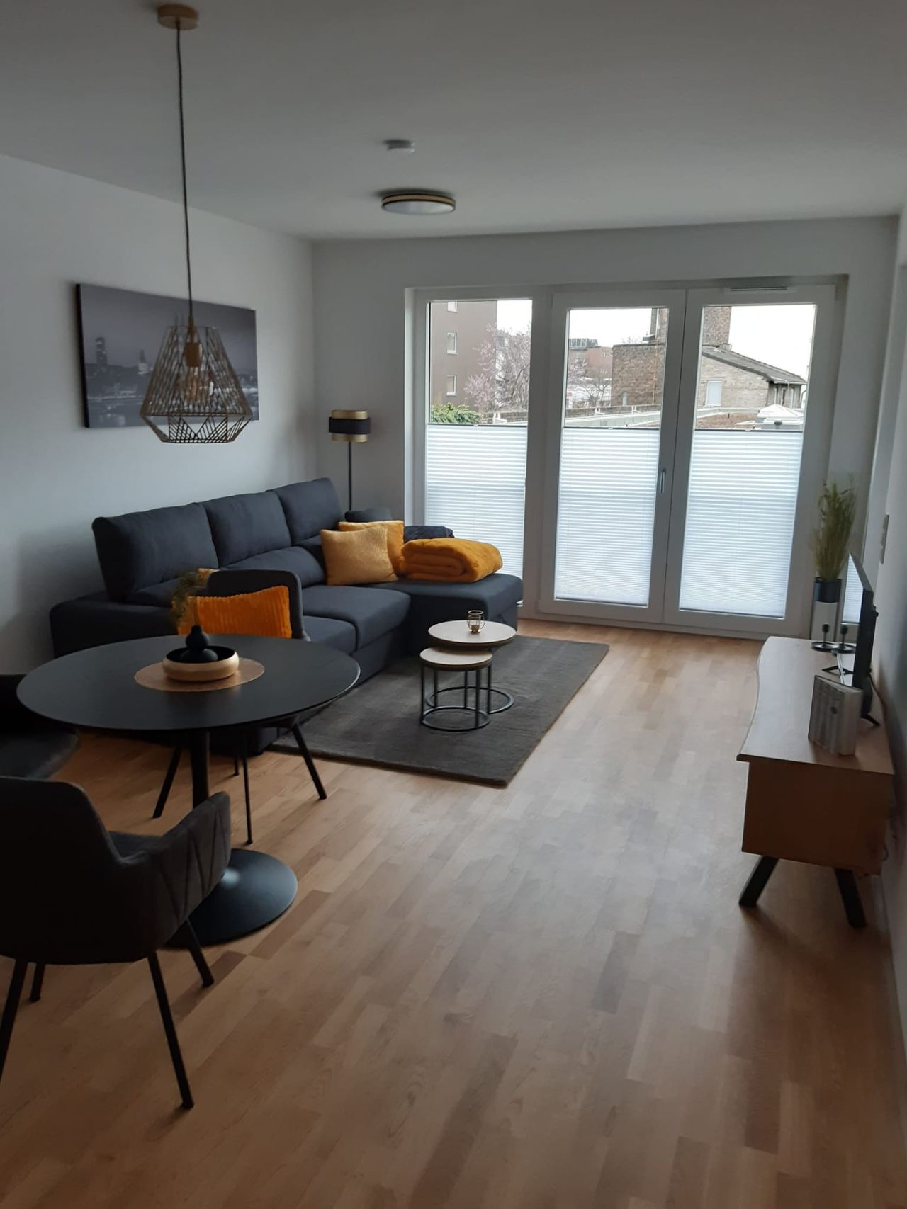 Wohnung Subbelrather Straße in Köln