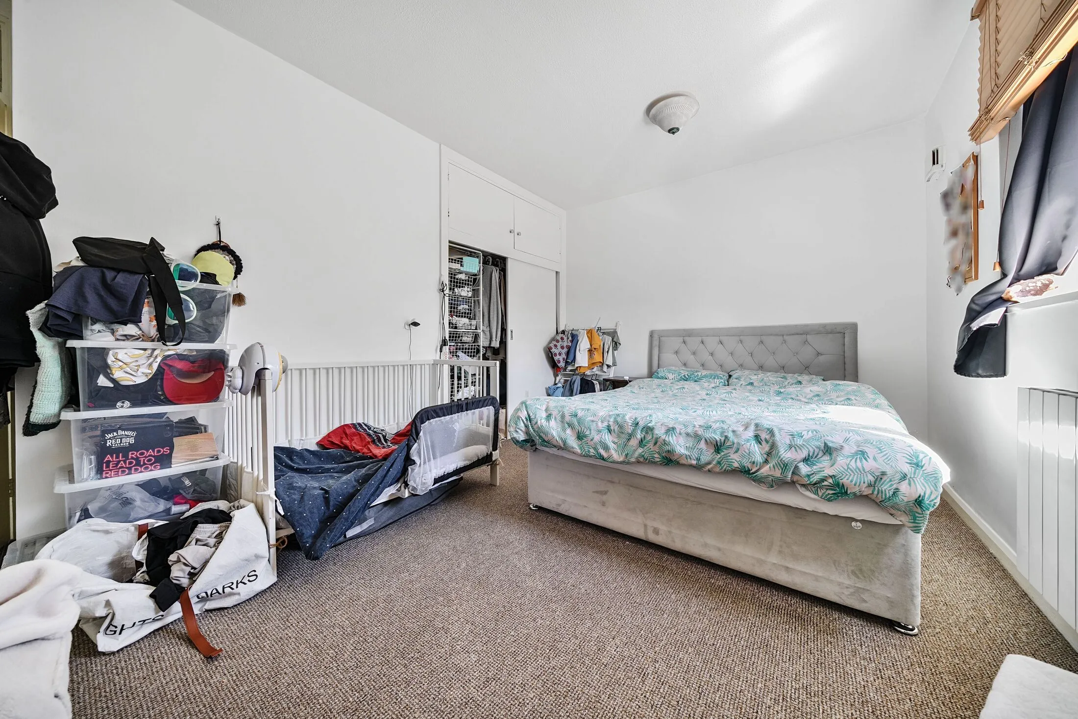 Flat Droitwich Close in Greater London