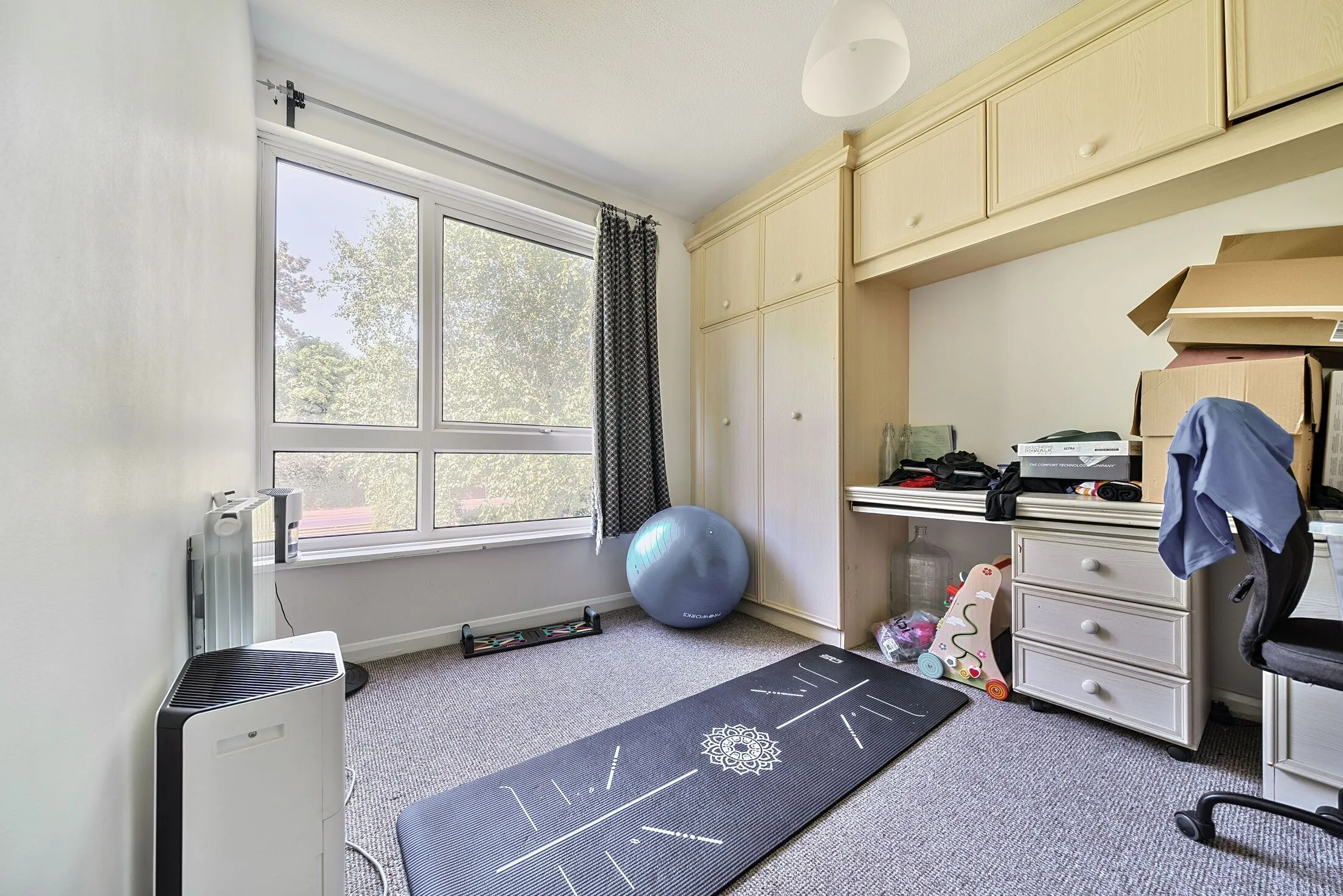 Flat Droitwich Close in Greater London
