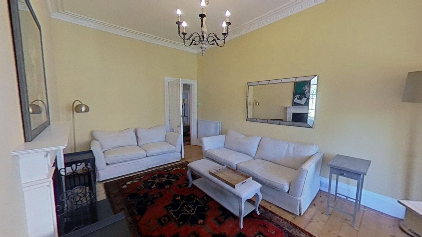 Flat Ogilvie Terrace in City of Edinburgh