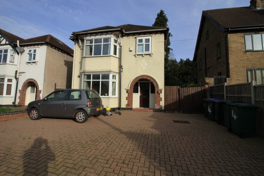 Flat Fletchamstead Highway in Coventry