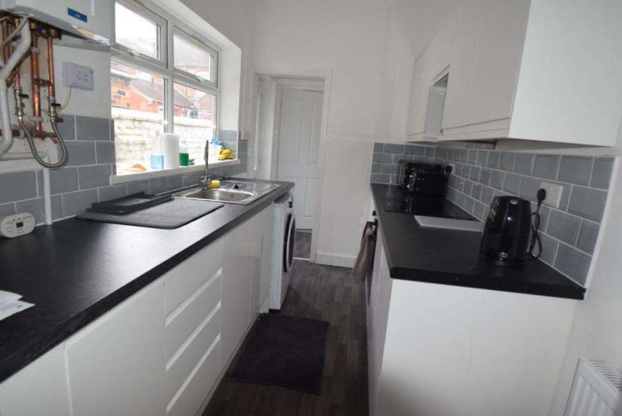 Room Spencer Road in Stoke-on-Trent