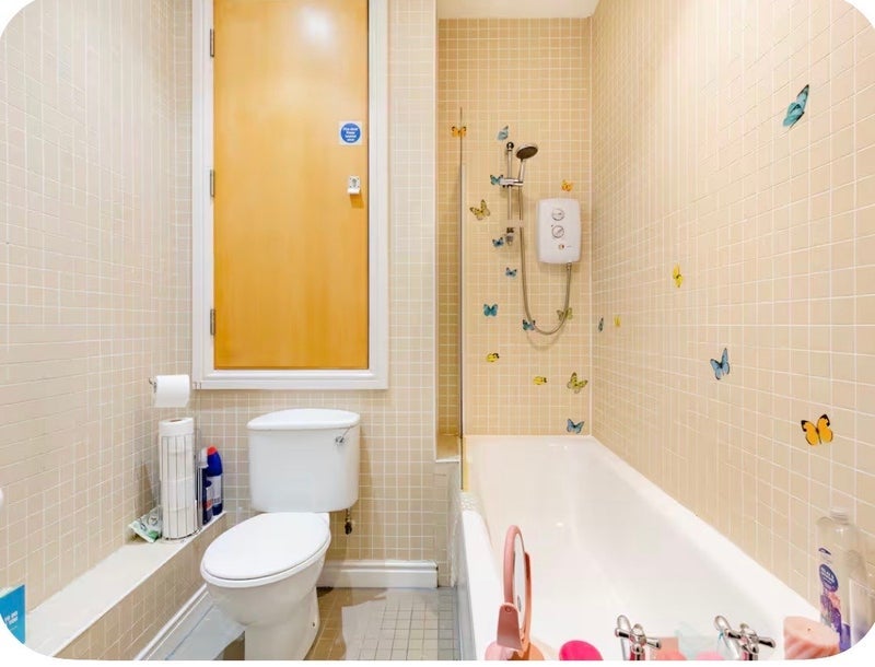 Room Upper Duke Street in Liverpool
