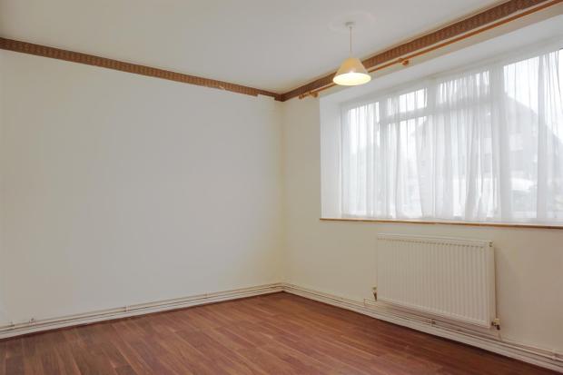 Flat Merryhills Court in Greater London