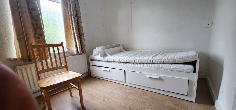 Flat Whittington Road in Greater London