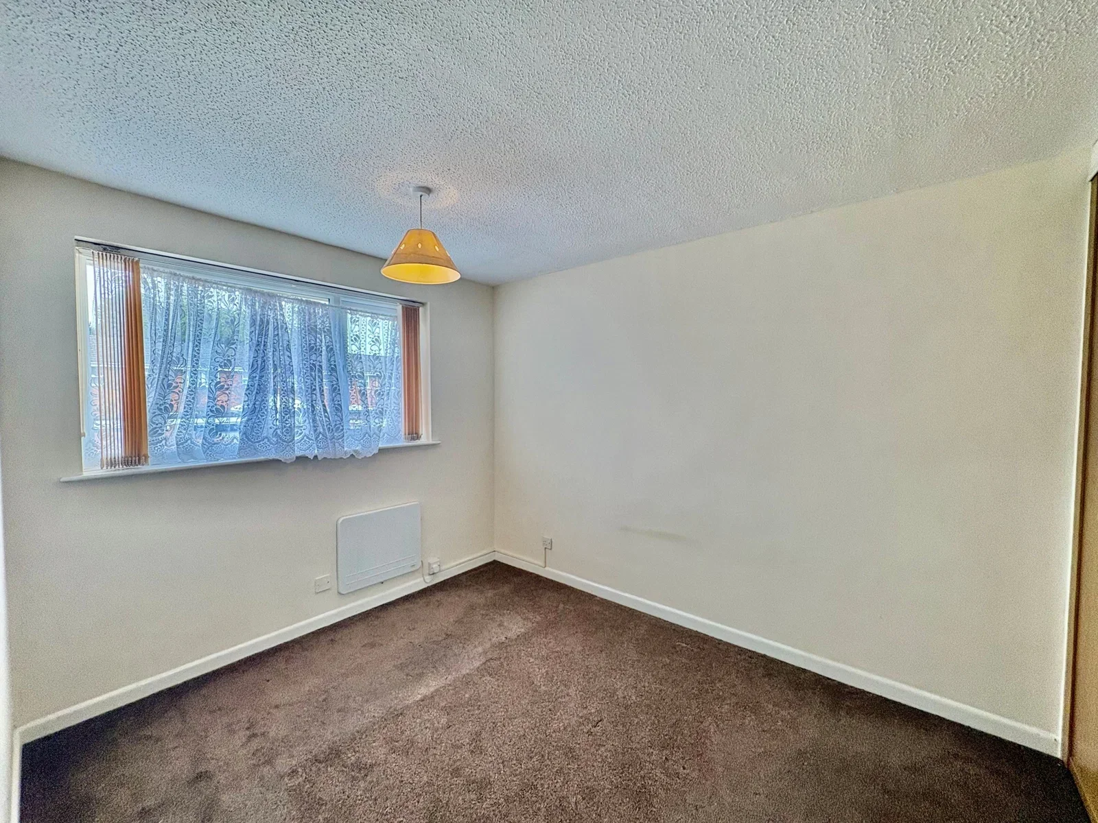 Flat Grant Close in Dudley