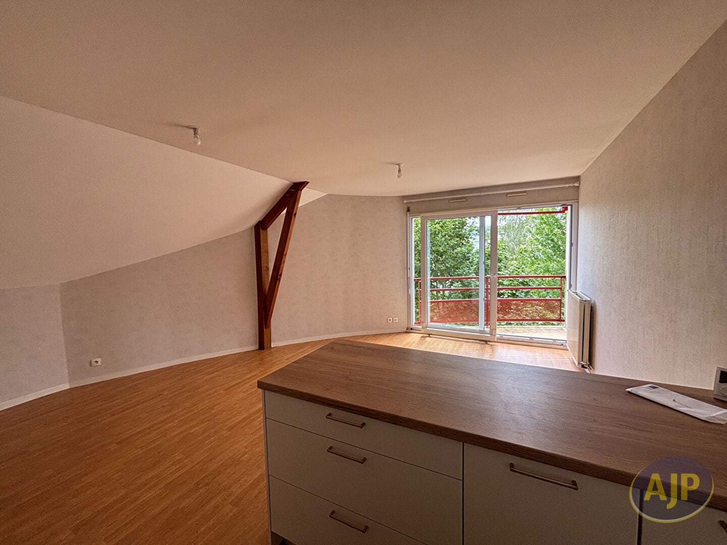 Flat Lieu Dit les Chauffours in Pernay