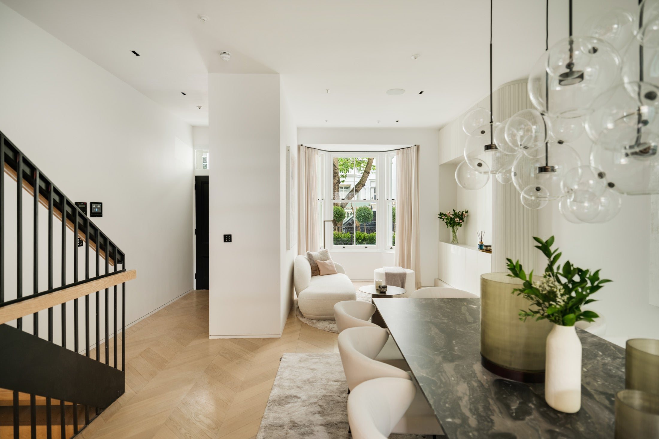 House Berkeley Gardens in Greater London