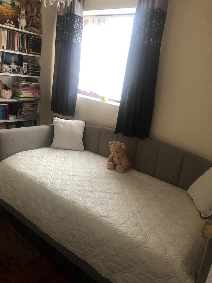 Room Highgrove Road in Chatham