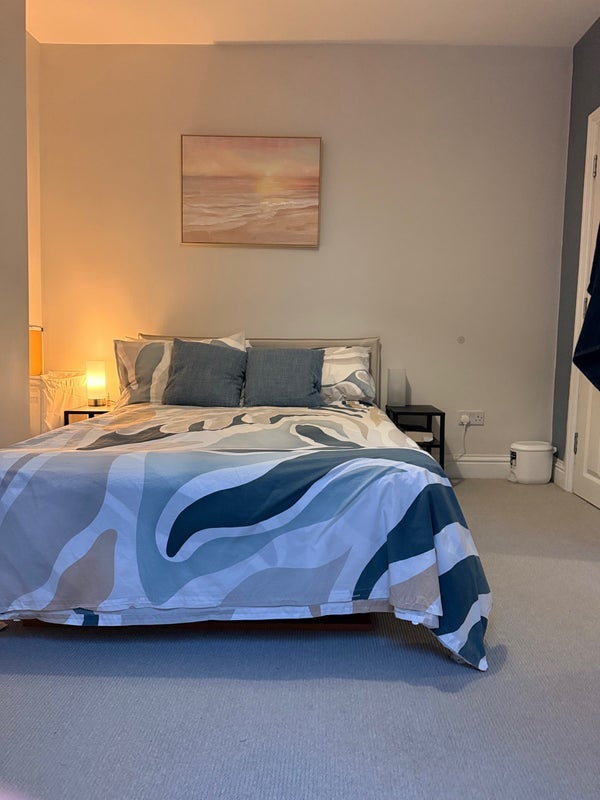 Room Bickersteth Road in Greater London