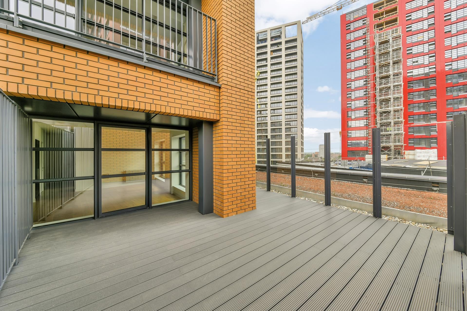 Flat Lyell Street in Greater London