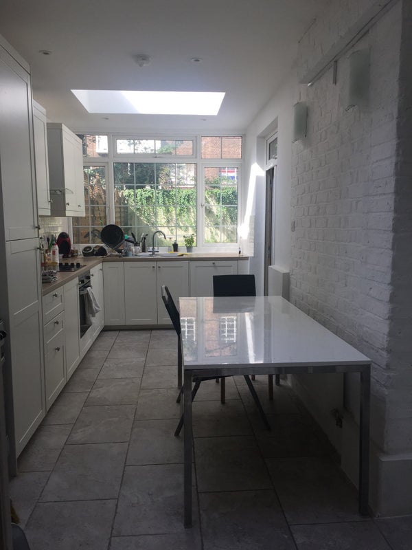 Room Minford Gardens in Greater London